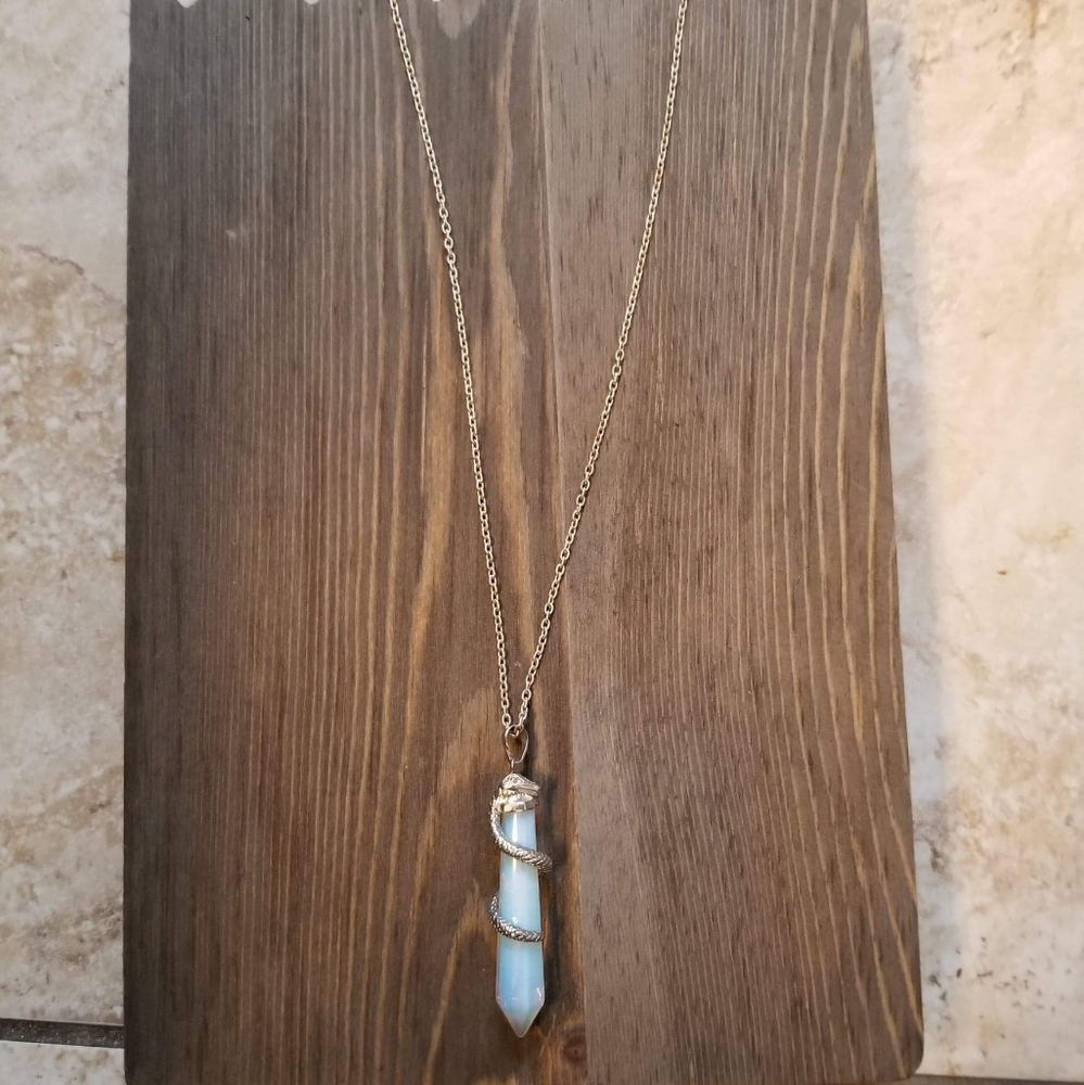 NWOT opalite & silver serpant pyramid necklace - Picture 2 of 2